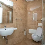 Bobos Place With Jacuzzi And Sauna 46d Ουμάγκ