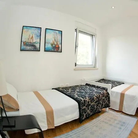 Villa Bobos Place With Jacuzzi And Sauna 46d Umag